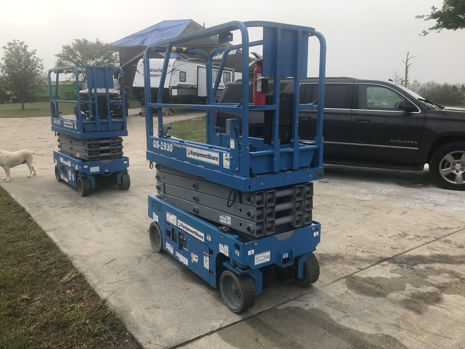 2019 Genie GS-1930 Fixed Rails with Chain Entry