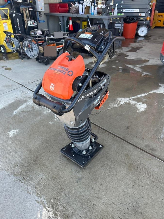 2025 HUSQVARNA LT6005