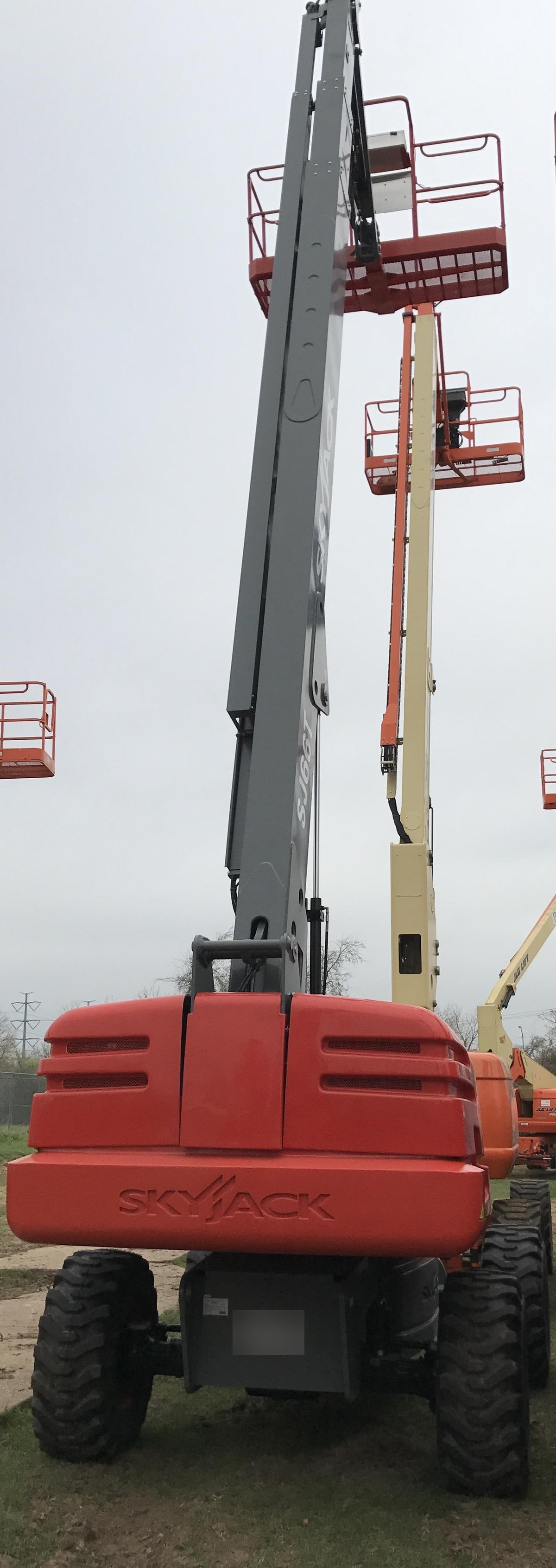2017 SKYJACK SJ66T
