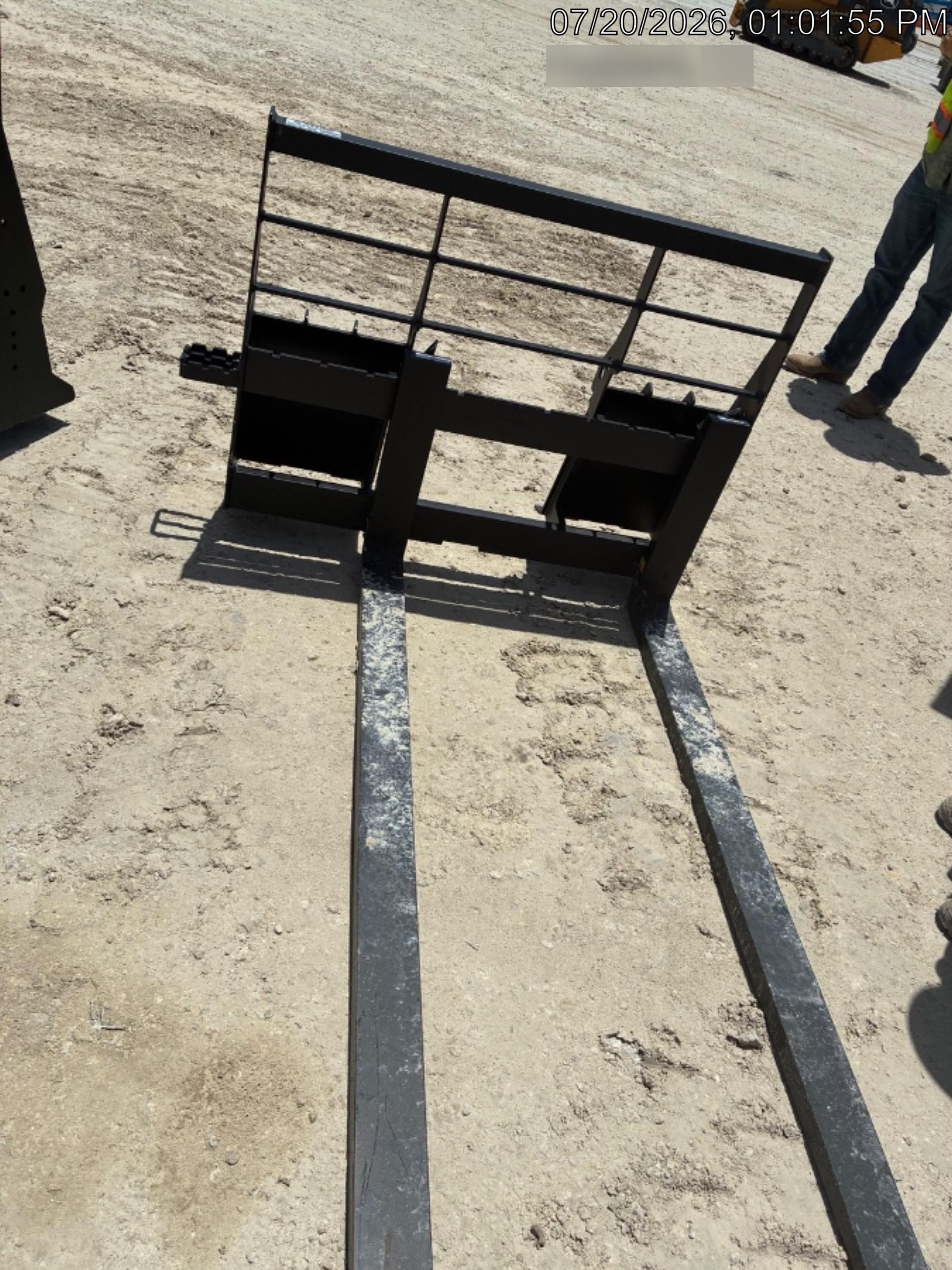 2026 ARROW MATERIAL HANDLING 72" Pallet Forks - Arrow