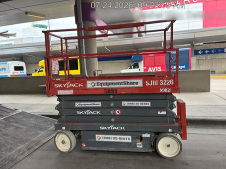2017 Skyjack SJIII-3226 Skyjack SJ3226, Trojan Battery Set, Extended Warranty 5yr/5k hr