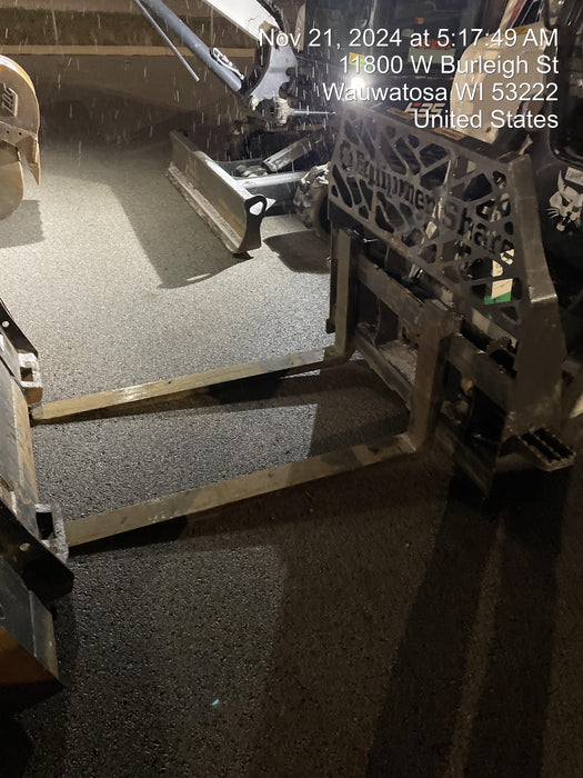 2022 PALADIN 48" Pallet Forks - Paladin