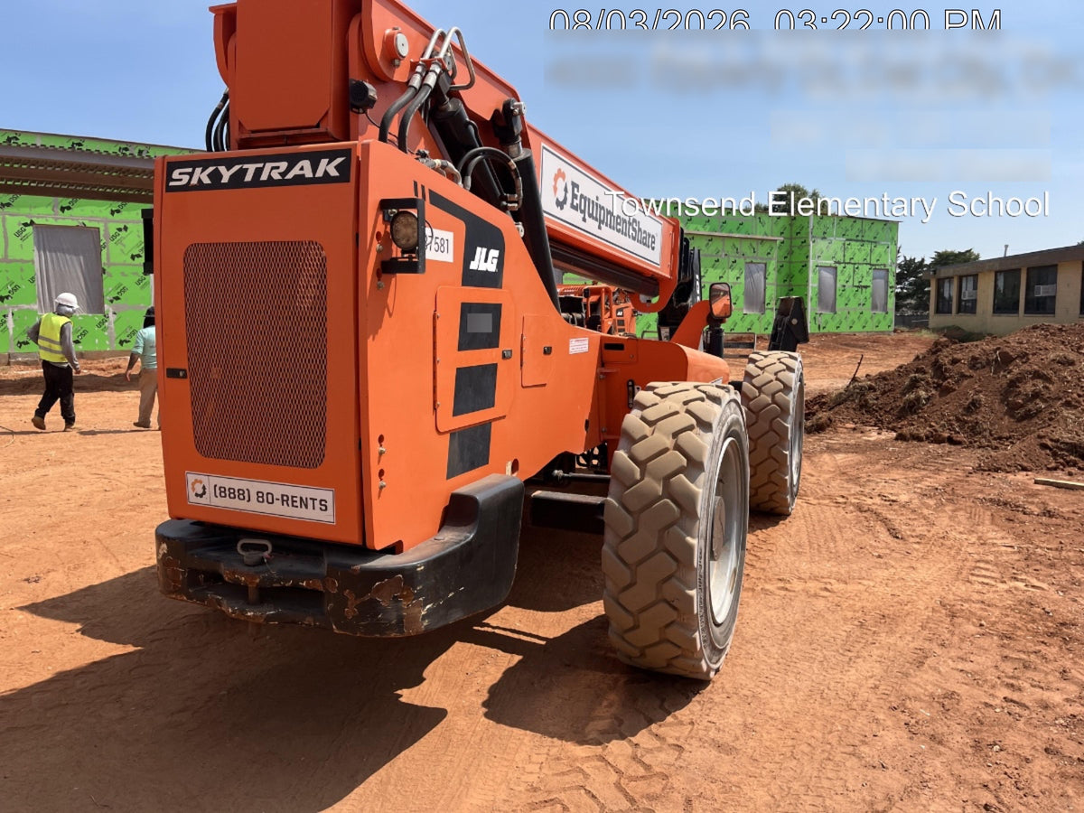 2021 SKYTRAK 10054
