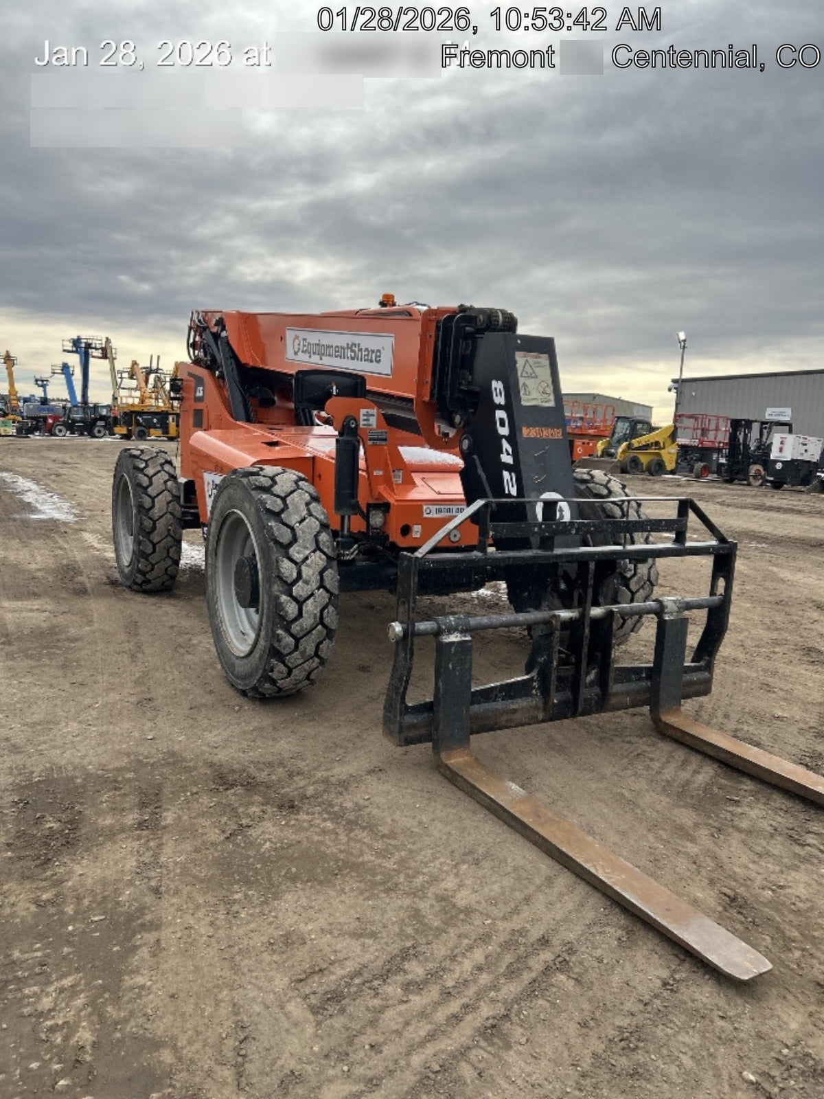 2022 SKYTRAK 8042
