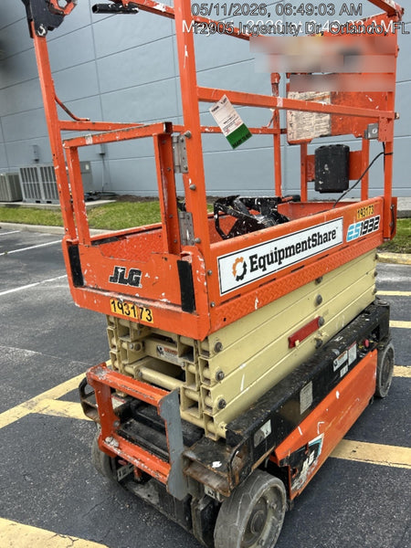 2021 JLG ES1932
