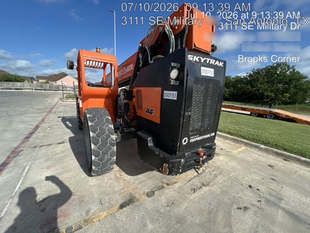 2023 SKYTRAK 8042