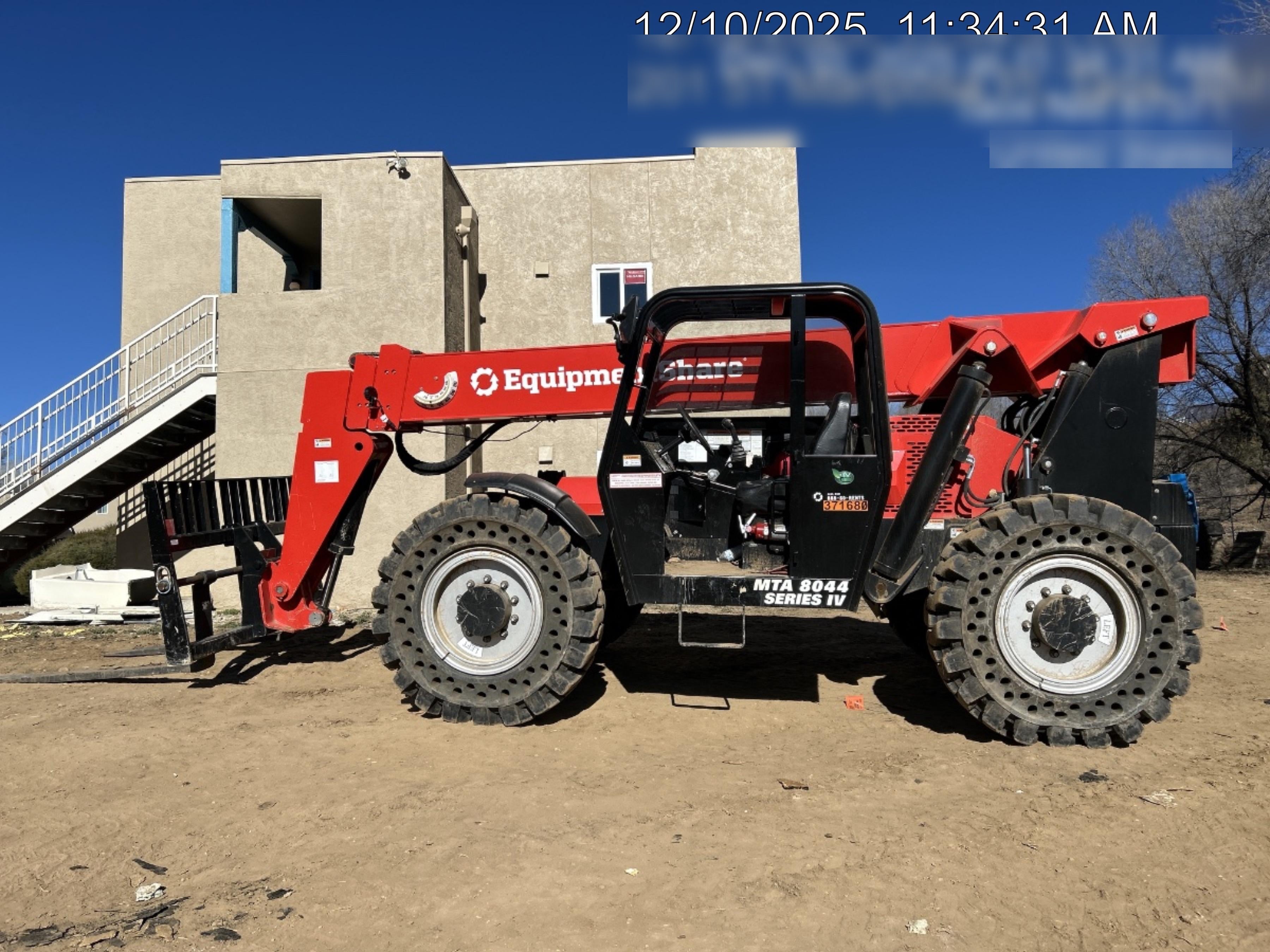 2024 MANITOU MTA8044
