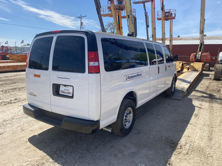 2023 CHEVROLET Express Van - Rental