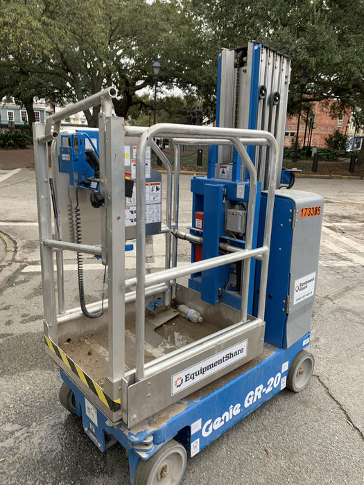 2021 GENIE GR-20