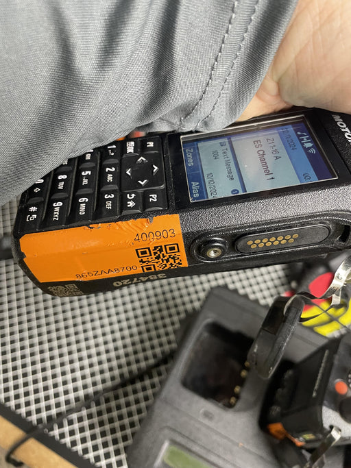 2024 MOTOROLA R7 DISPLAY