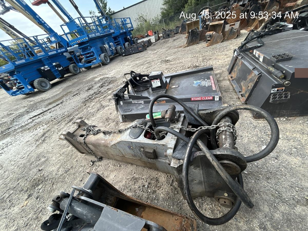 2021 EPIROC EC140T