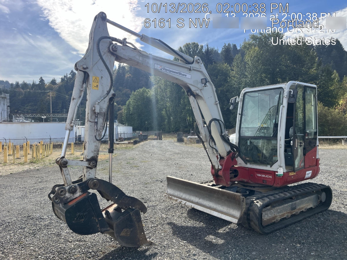 2023 TAKEUCHI TB250-2CR