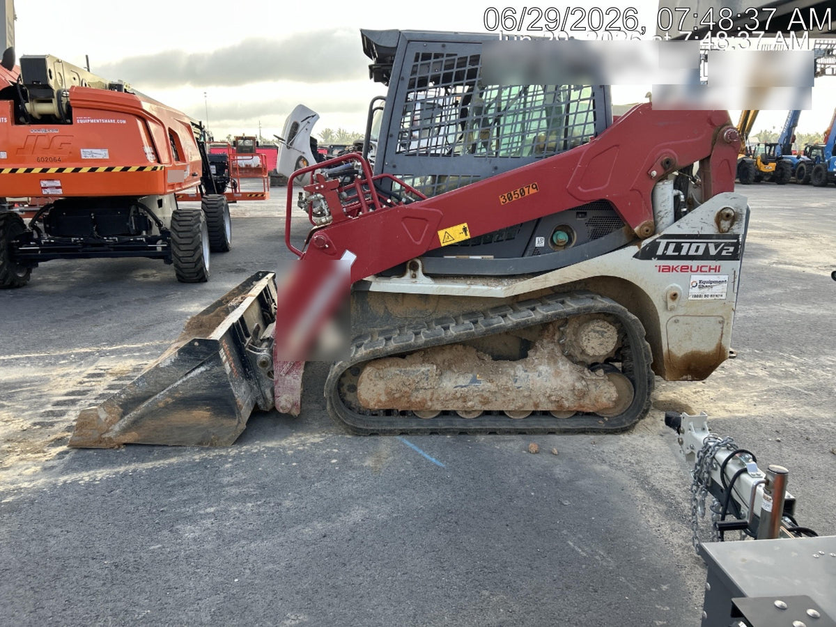 2023 TAKEUCHI TL10V2-CR