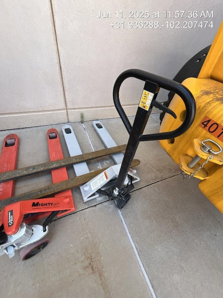 2023 STRONGWAY 5500 lb Pallet Jack