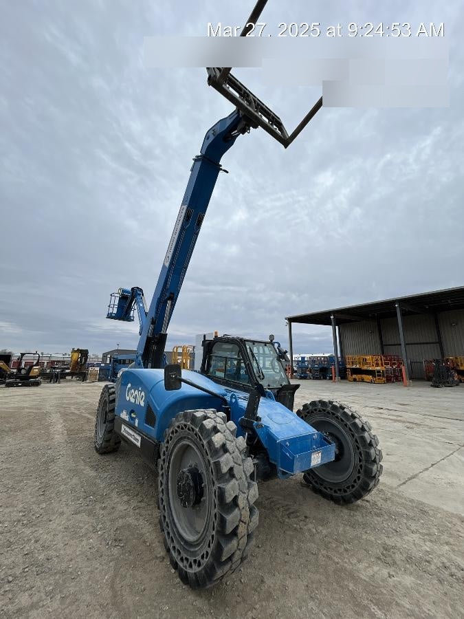2022 GENIE GTH-844