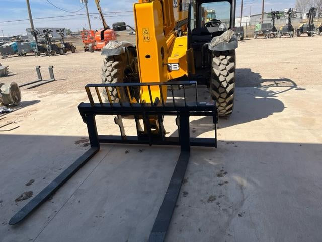 2023 JCB 509-42