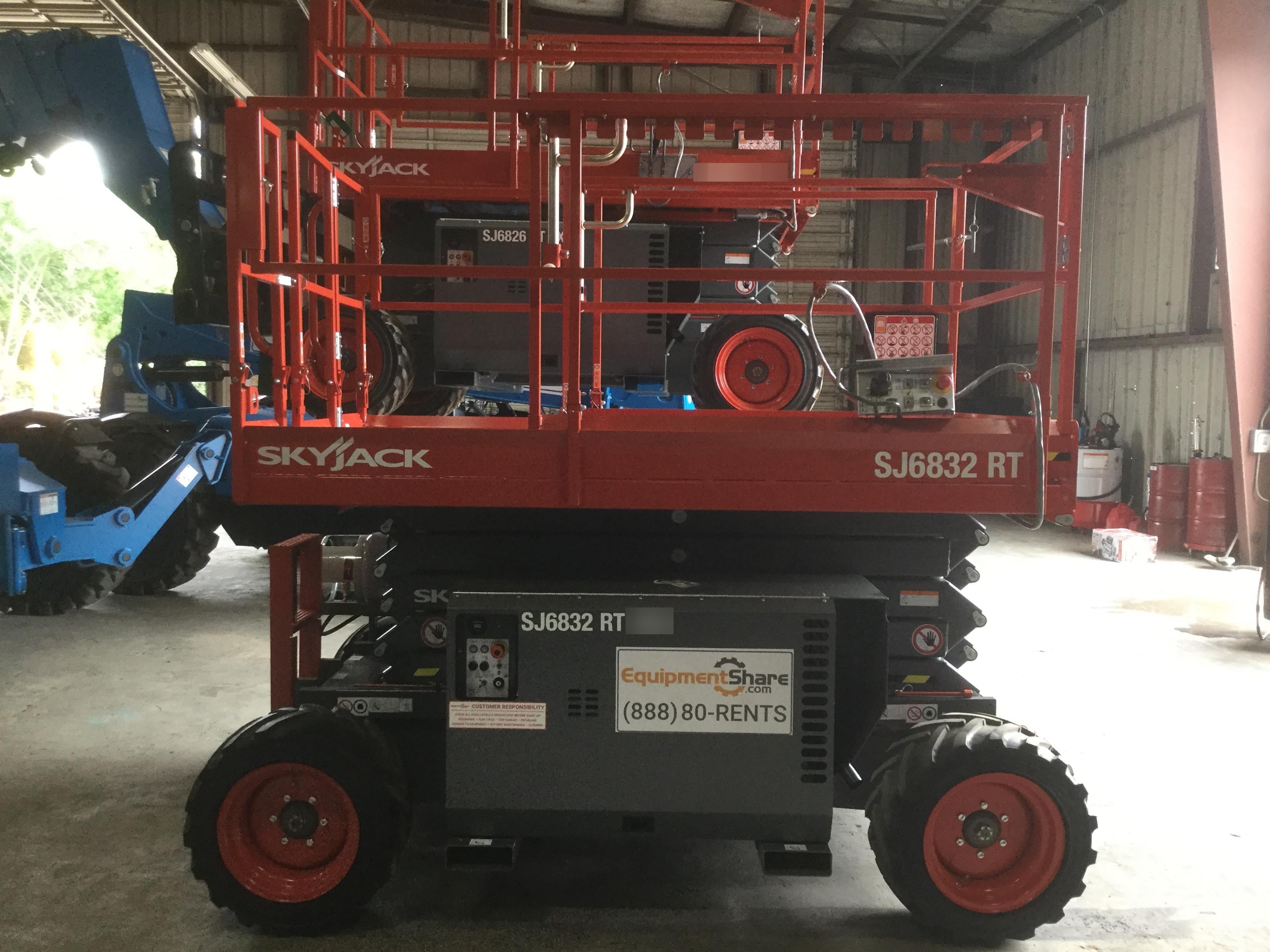 2017 SKYJACK SJ6826 RT