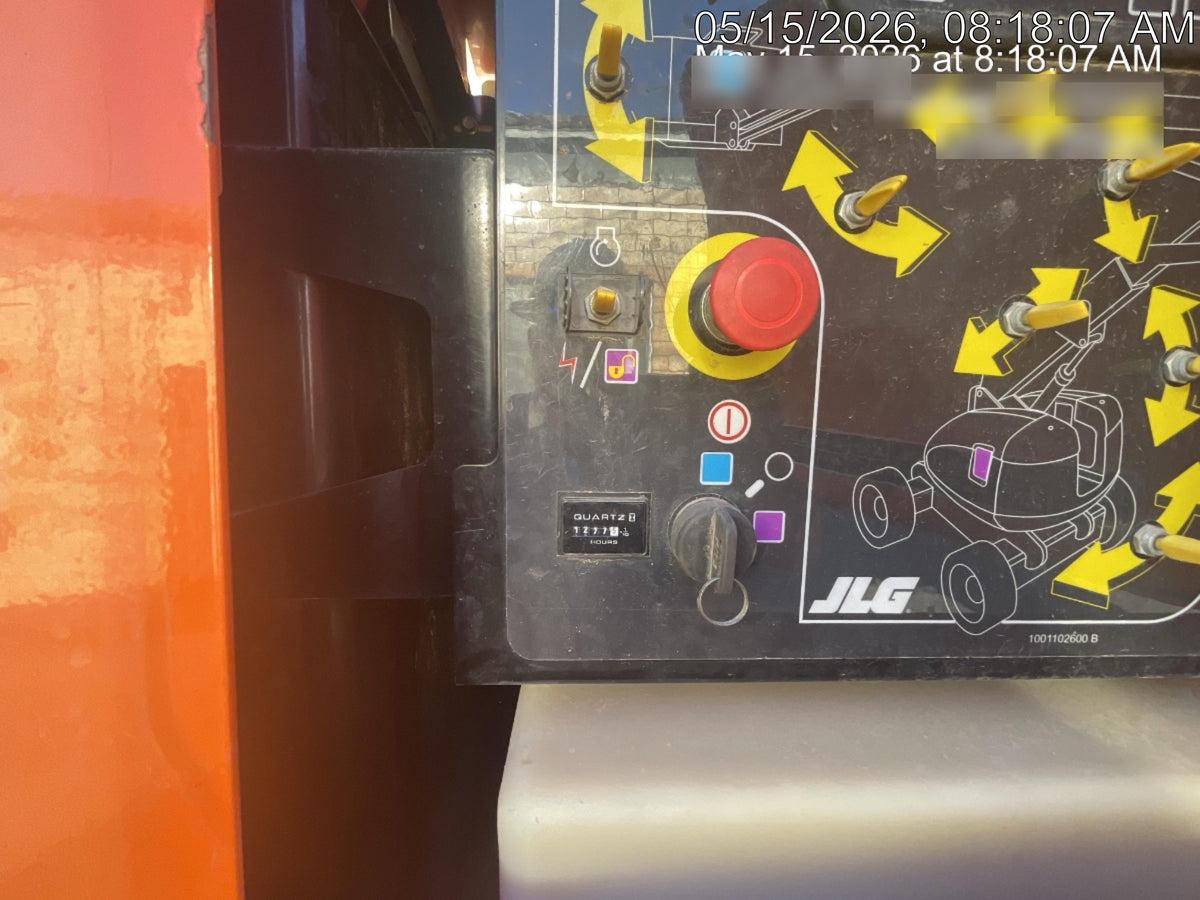 2021 JLG 800AJ