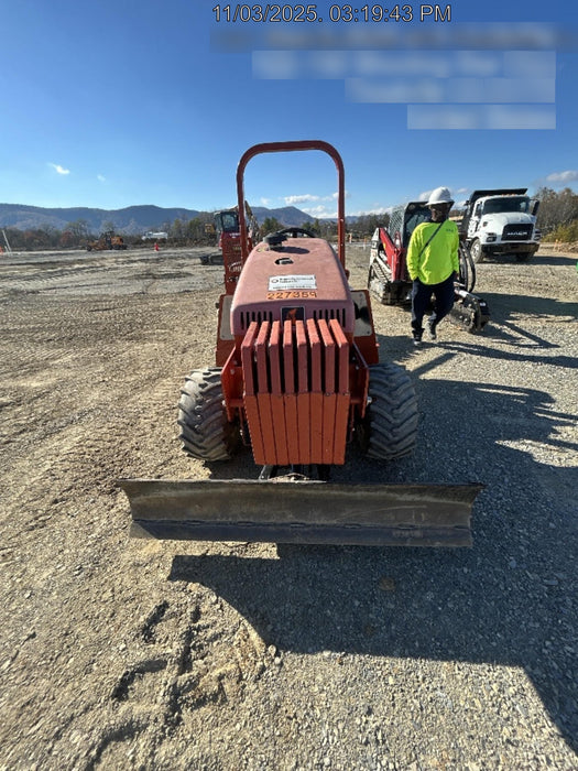 2022 DITCH WITCH RT45A
