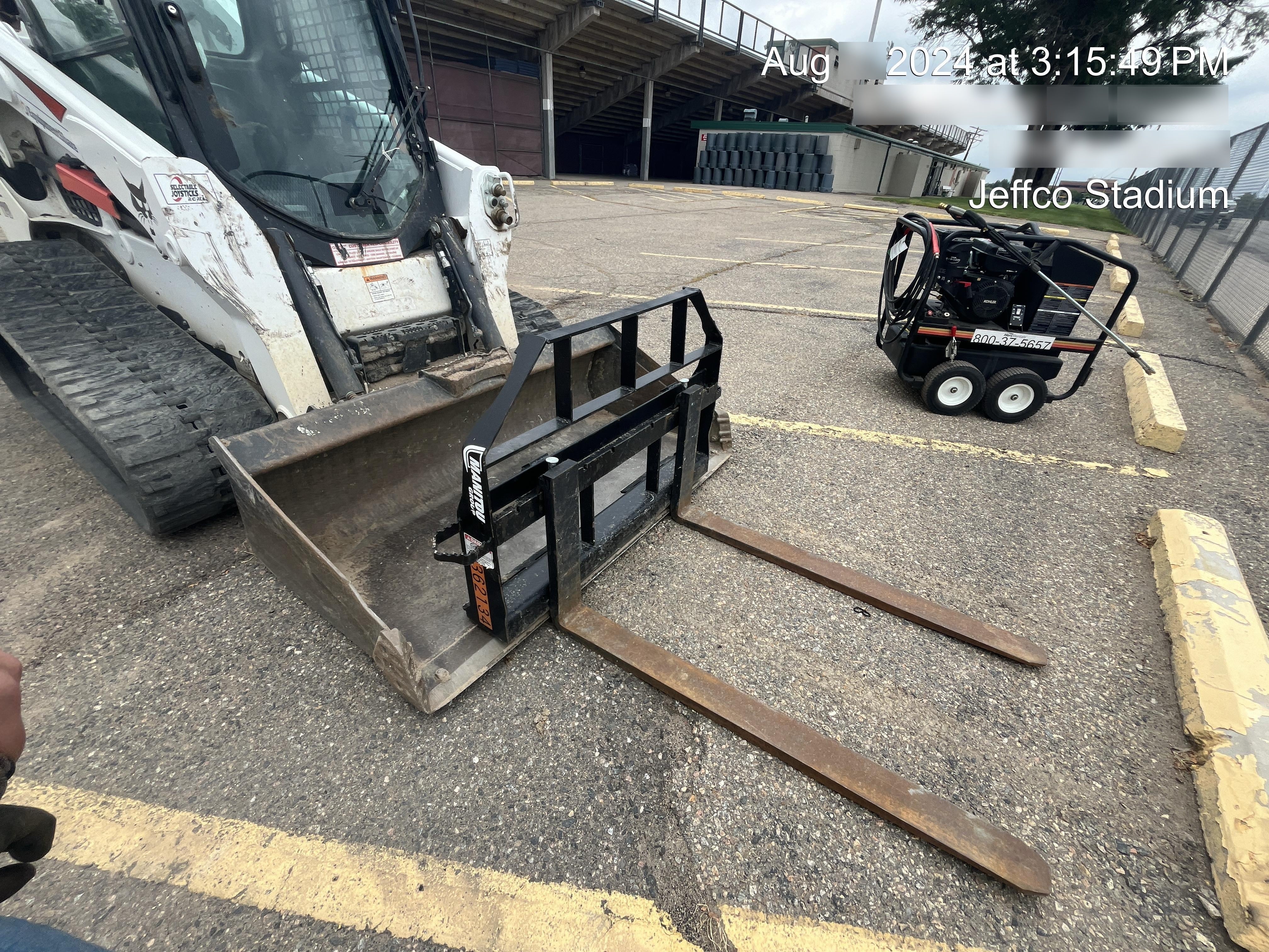 2023 MANITOU 50504723