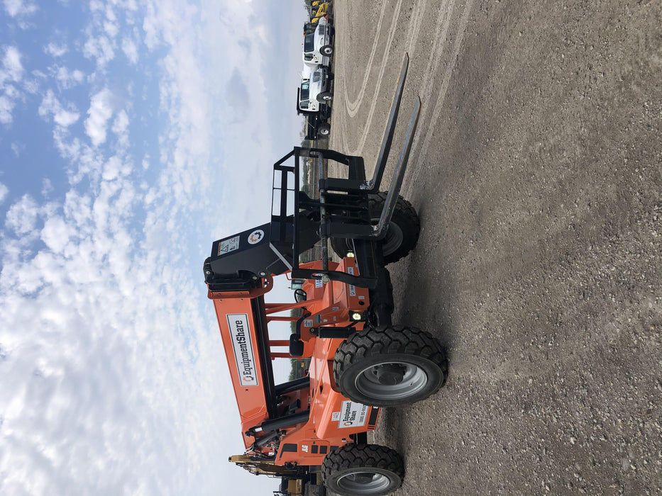 2020 Skytrak 8042 74 Hp, FF Tires, Work Lights, Beacon, Aux Hydraulics, Back up Alarm, Lifting Eye, ES Decals