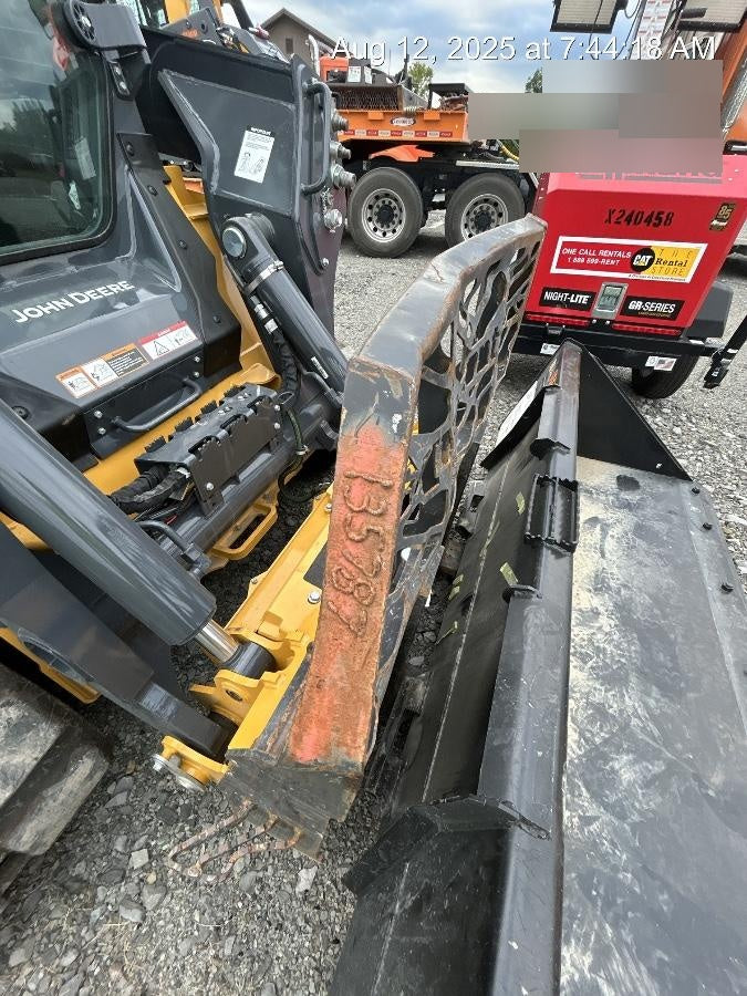 2021 PALADIN 48" Pallet Forks - Paladin