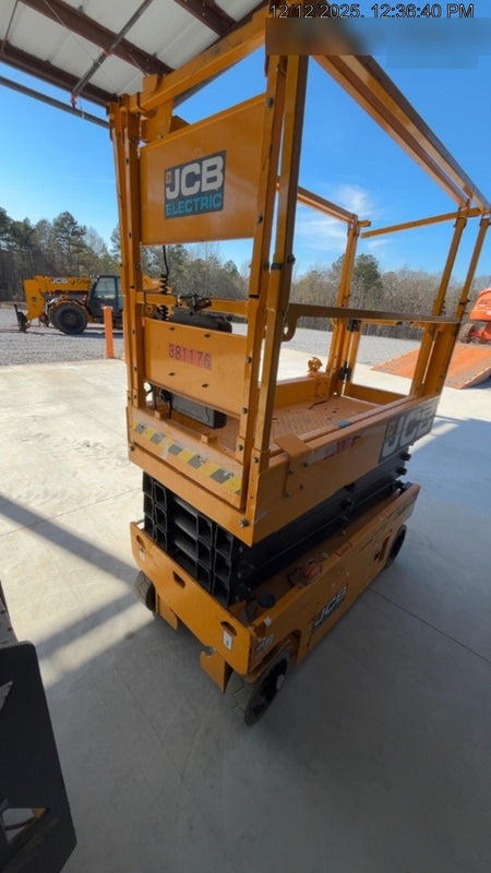 2024 JCB S1932E