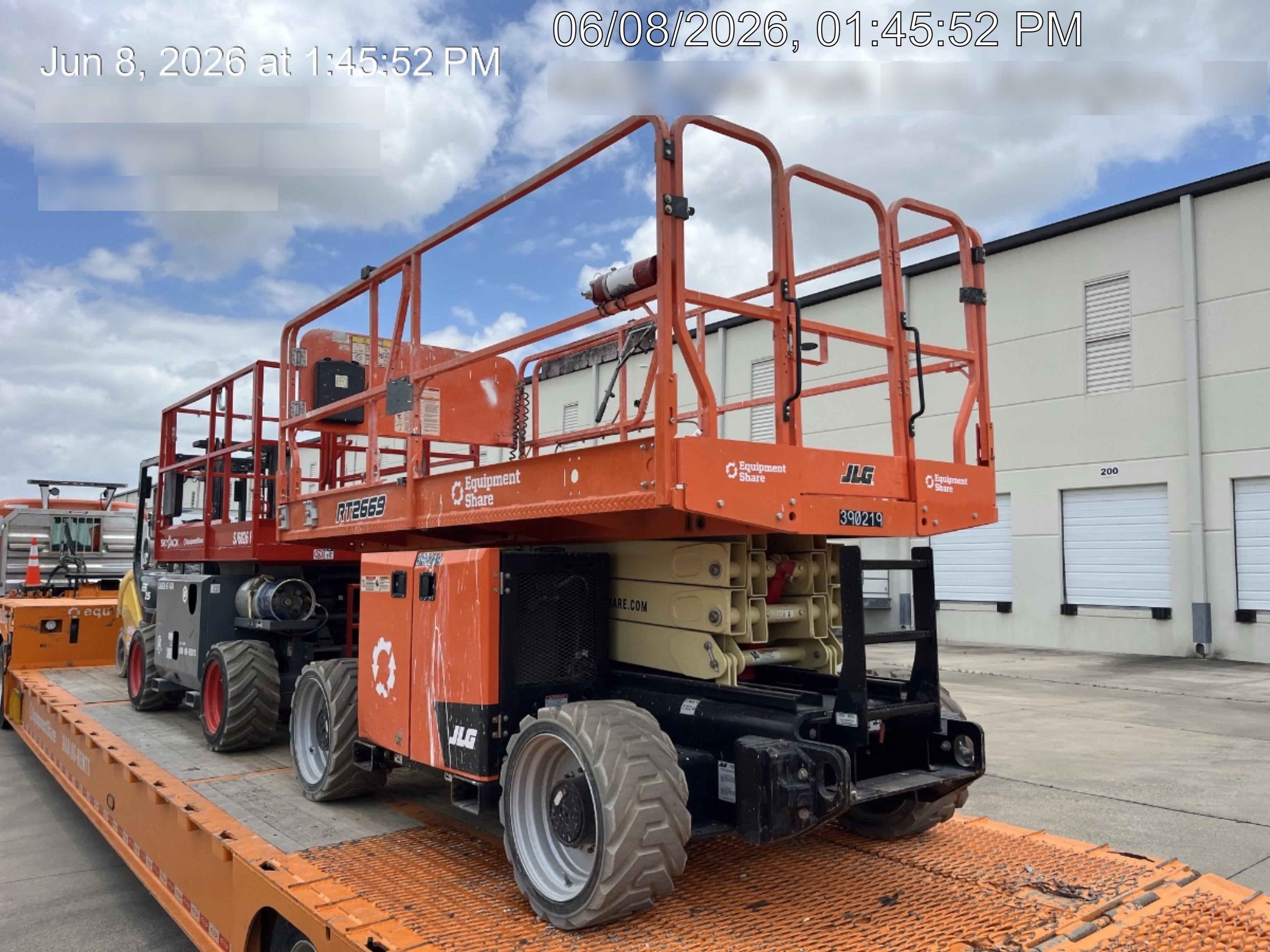 2024 JLG RT2669