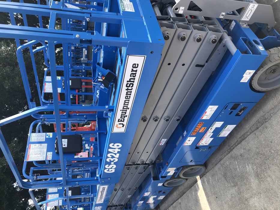 2020 Genie GS-3246 Standard, Folding full height swing gate