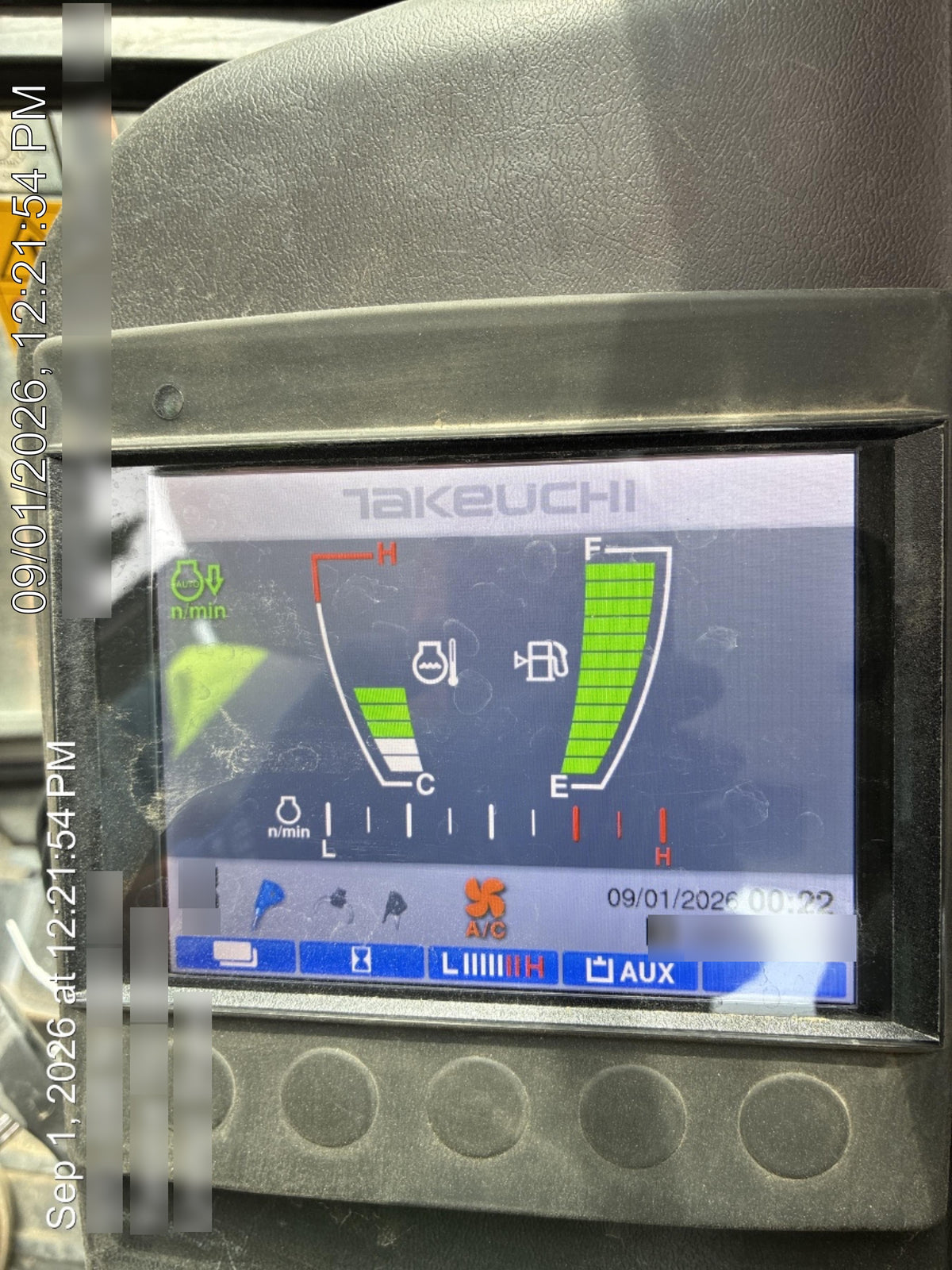 2024 TAKEUCHI TB250-2CR