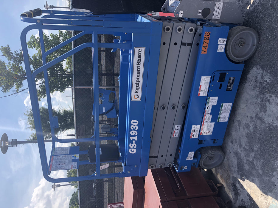 2020 Genie GS-1930 Fixed rails with chain entry gate - Pre A92.20