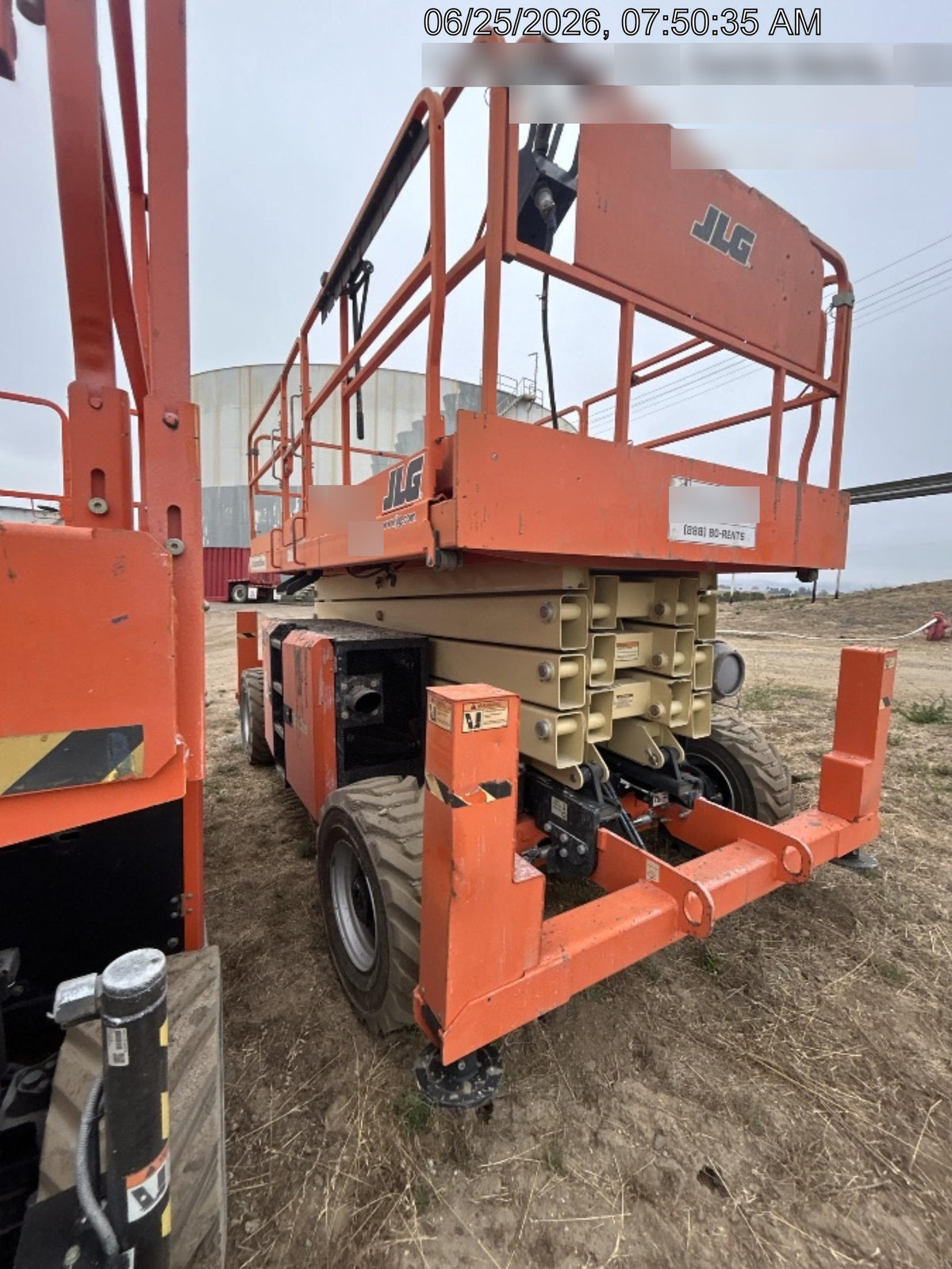 2019 JLG 430LRT