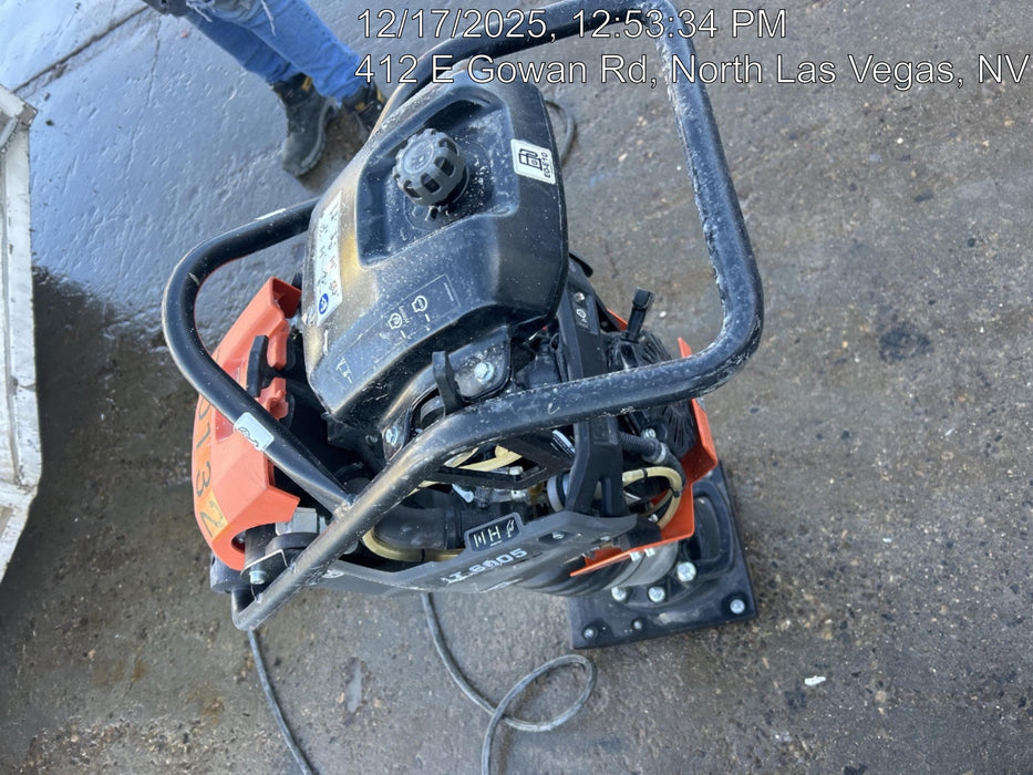 2025 HUSQVARNA LT6005