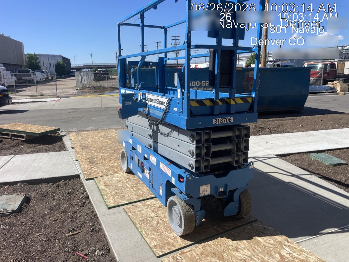2023 GENIE GS-2632