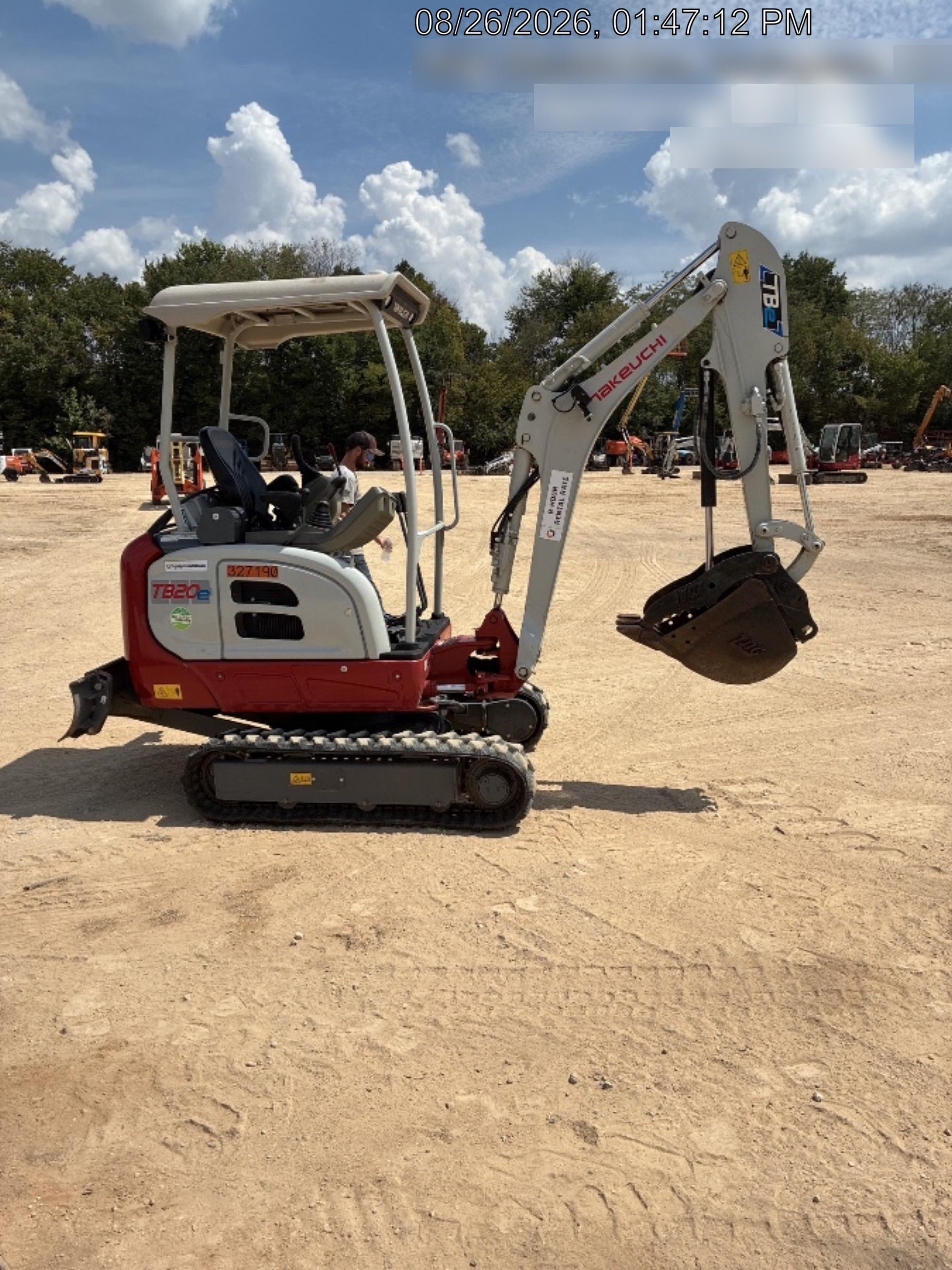 2023 TAKEUCHI TB20e