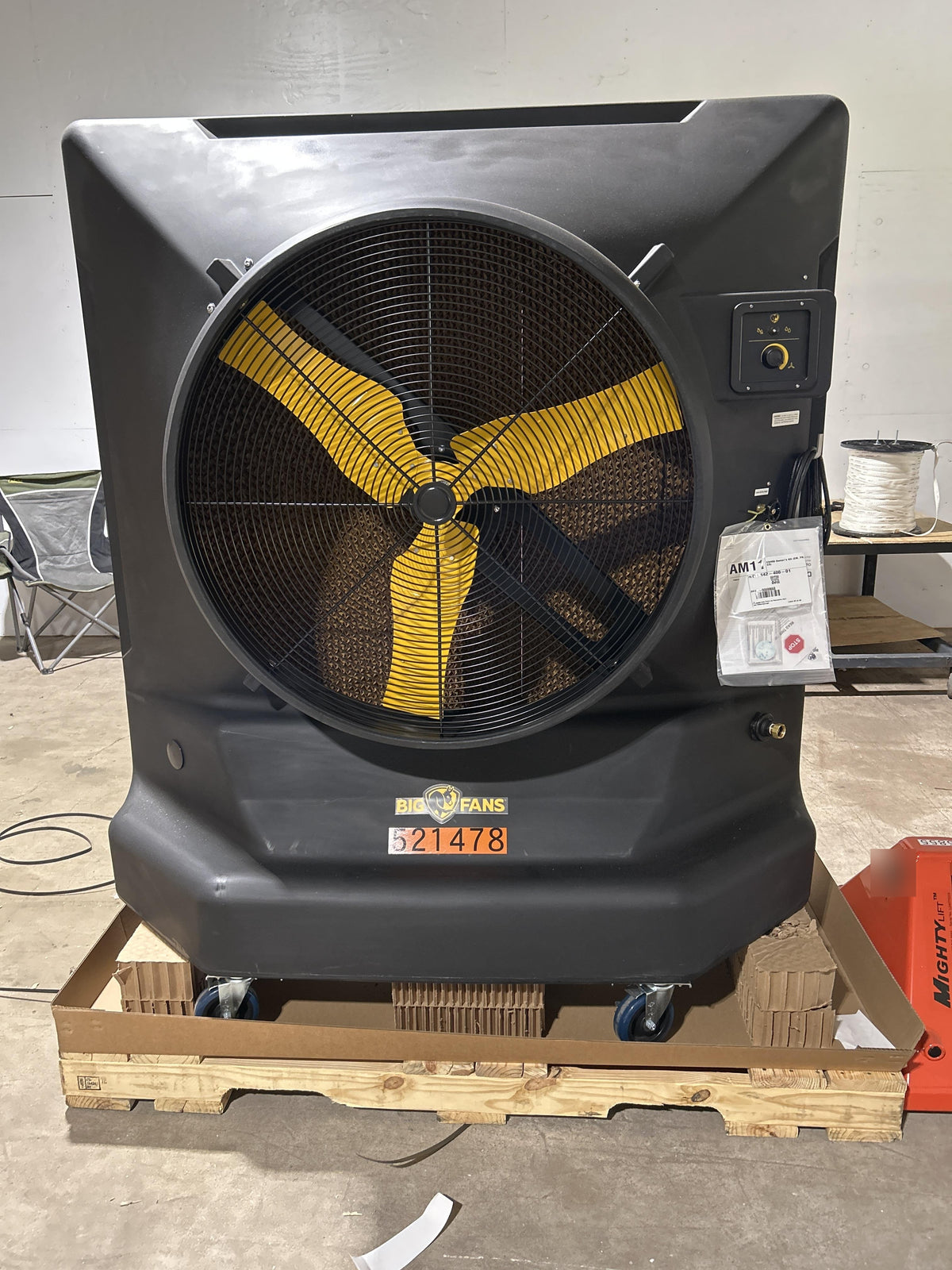 2025 BIG ASS FANS Cool Space 400