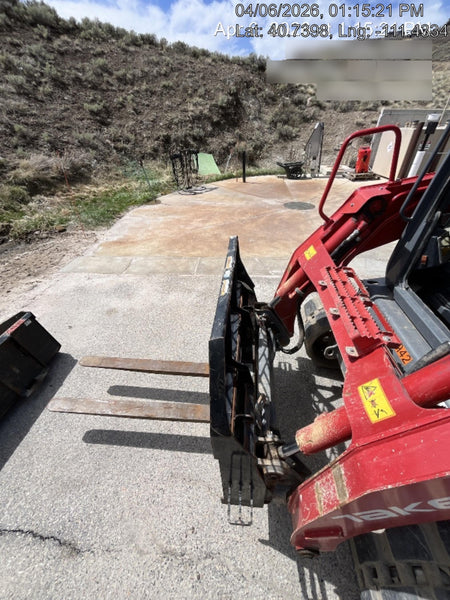 2018 ARROW MATERIAL HANDLING 48" Pallet Forks - Arrow