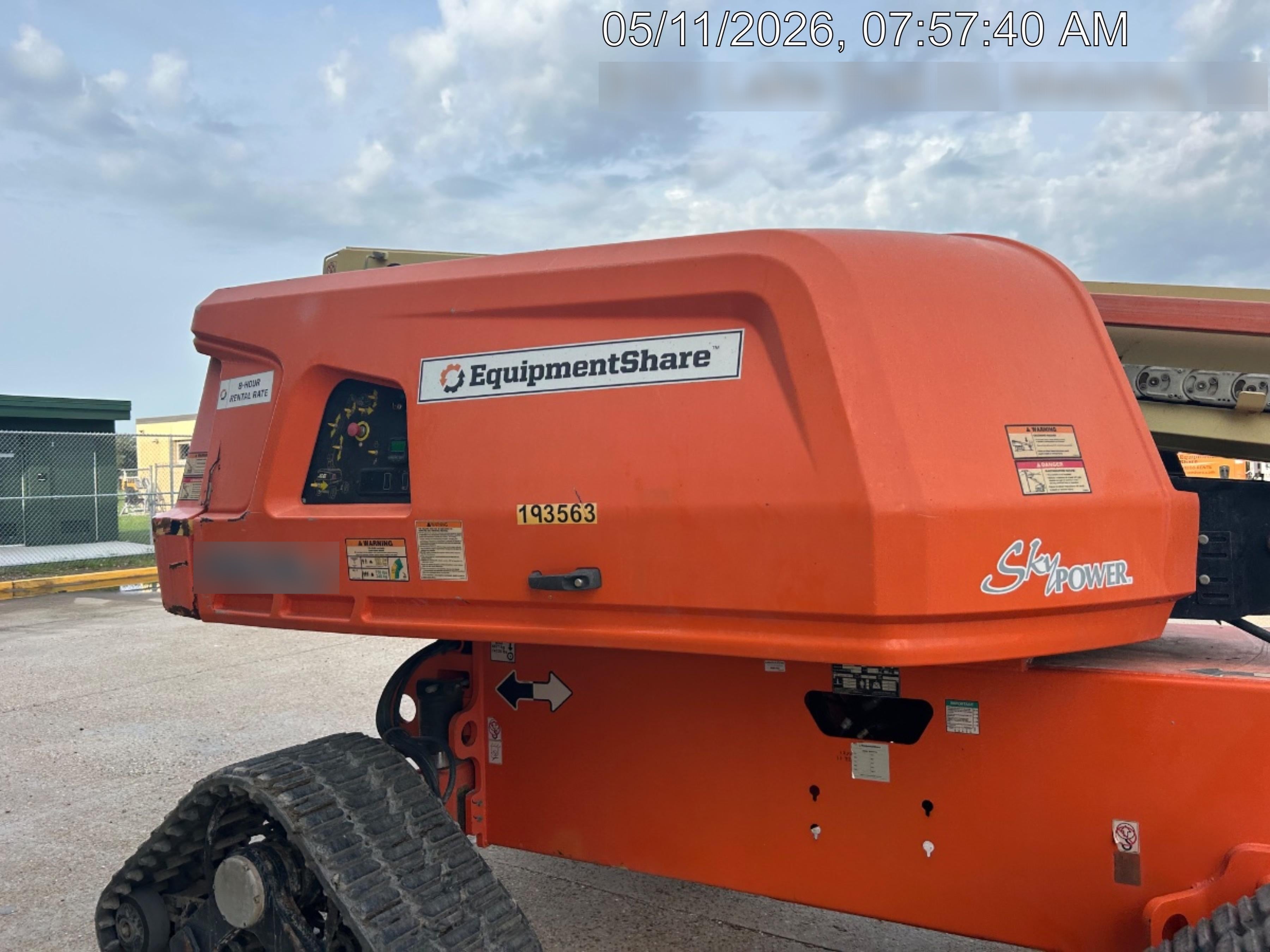 2021 JLG 660SJ Quad Track
