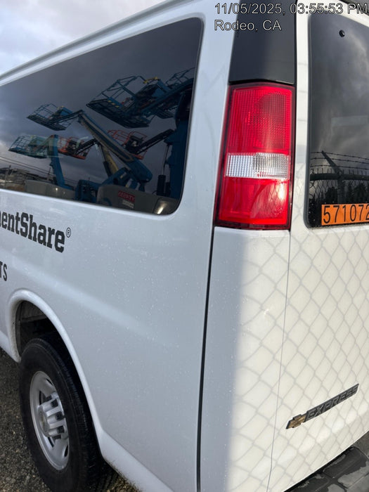 2025 CHEVROLET Express Van - Rental