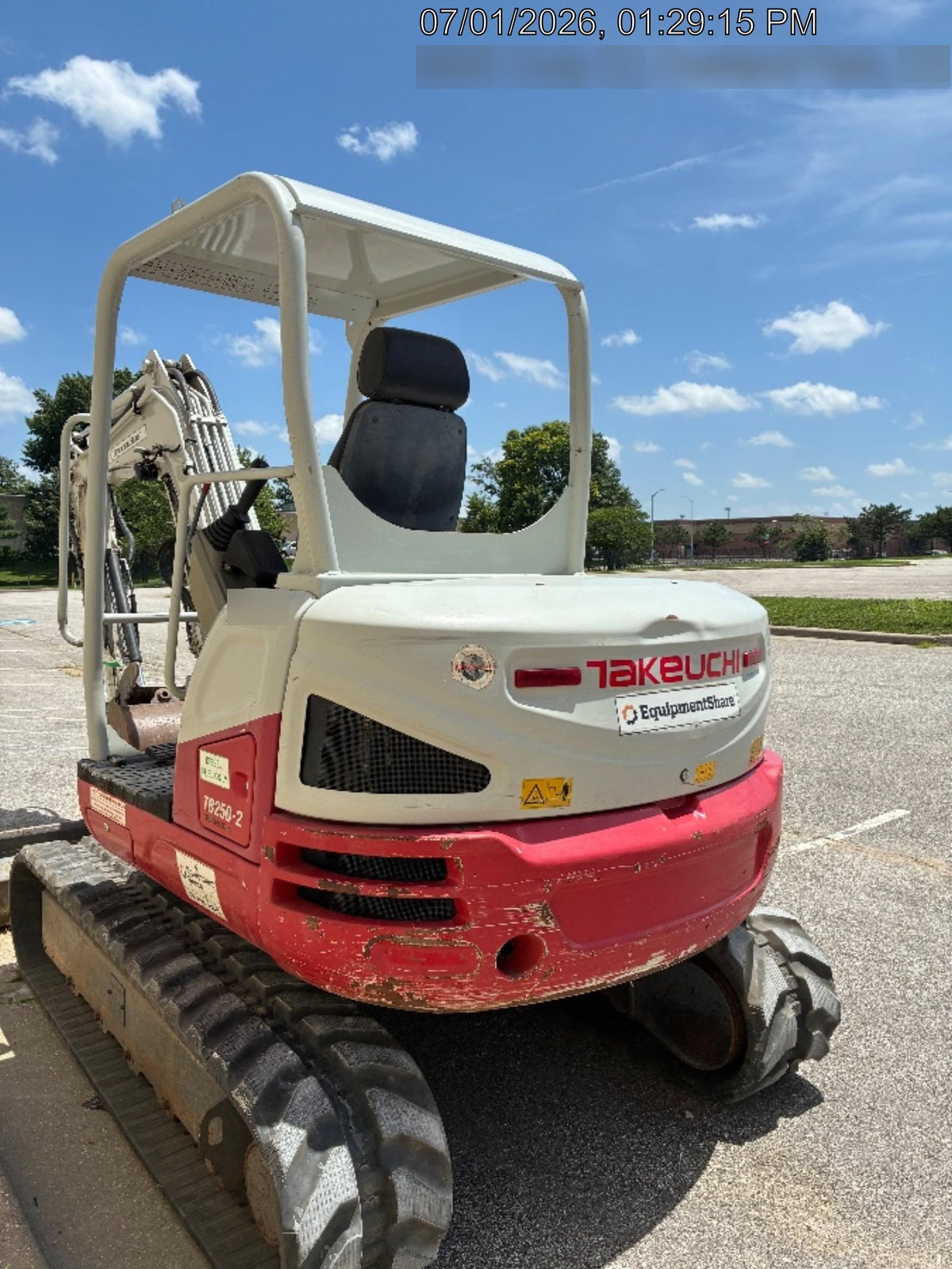 2021 TAKEUCHI TB250-2
