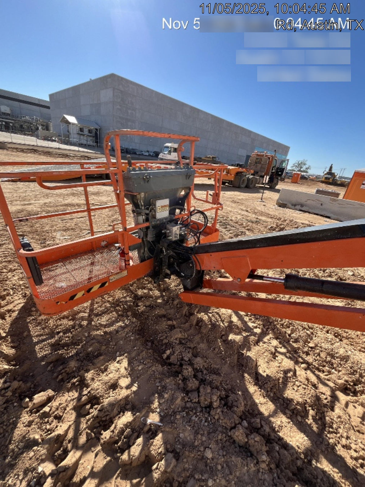 2021 JLG 660SJ