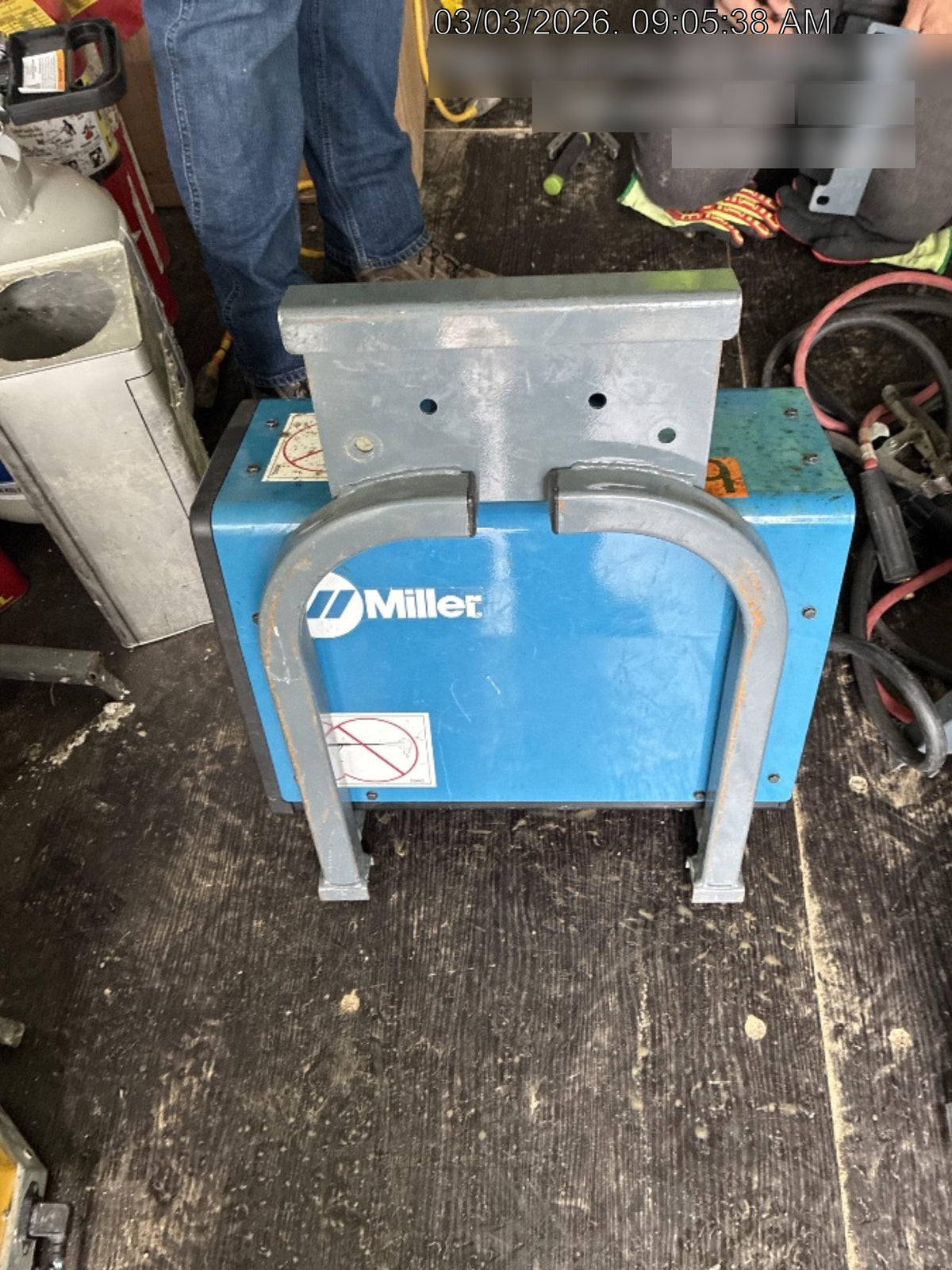 2025 MILLER ELECTRIC CST-282