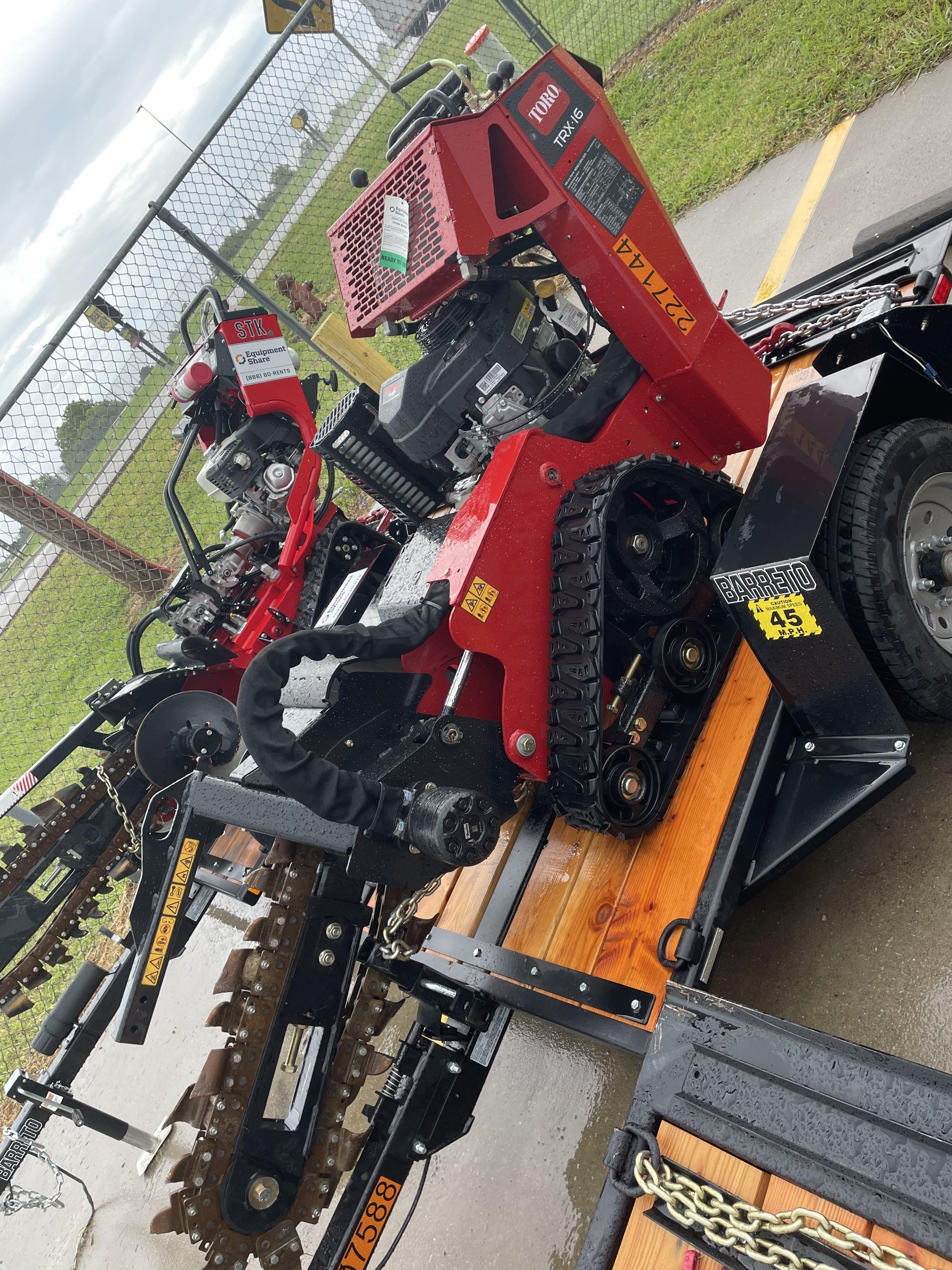 2022 TORO TRX-16