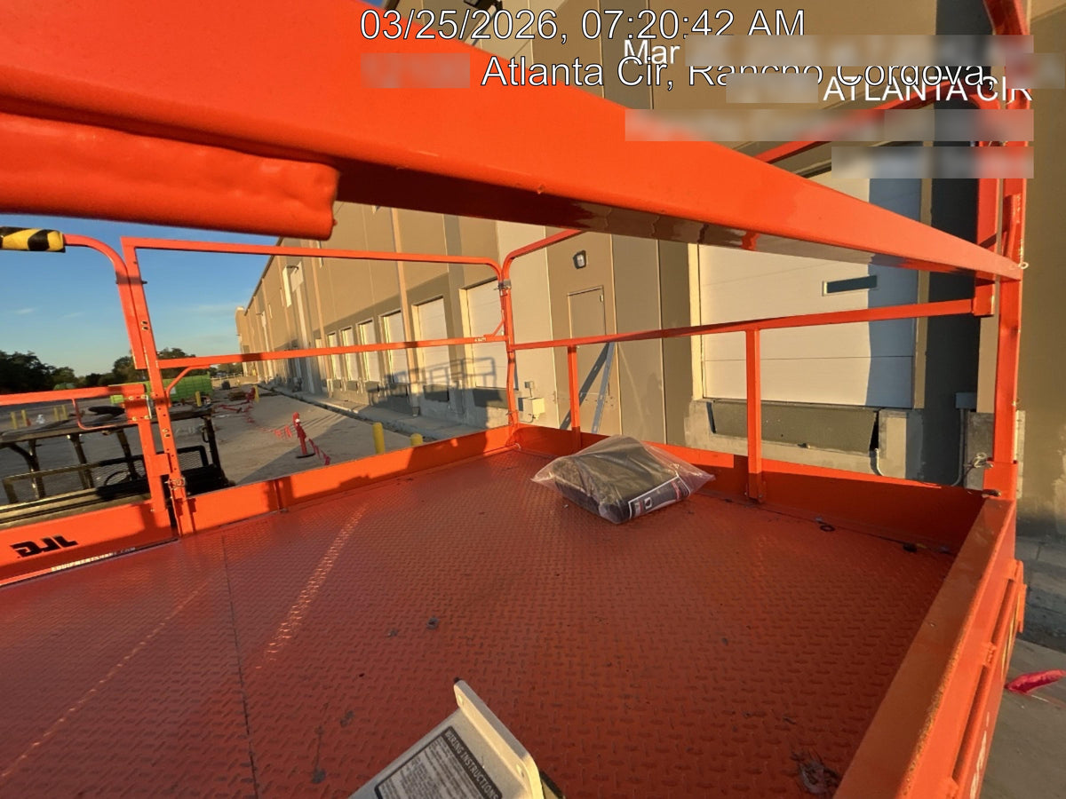 2025 JLG RT4394