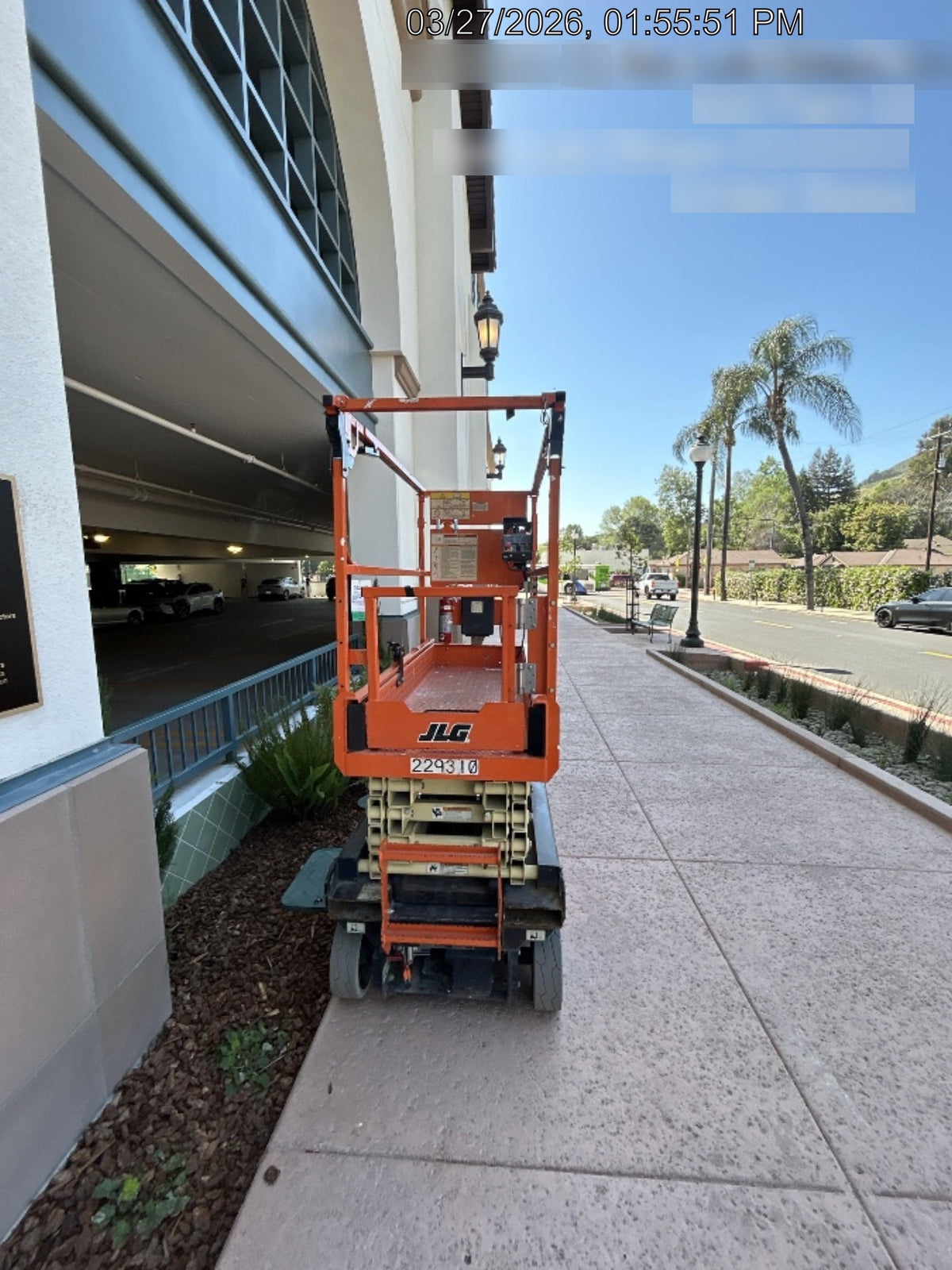 2022 JLG ES1932