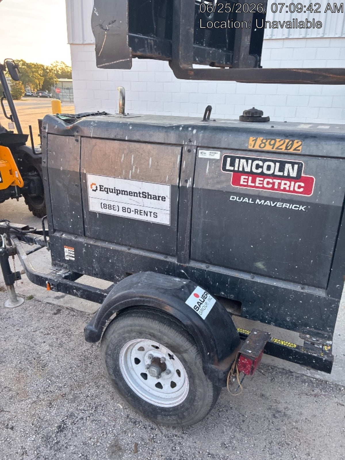 2021 Lincoln Electric Dual Maverick 200/200X Ready Pak 3, Includes Trailer, Cable Rack, Fender Light Kit