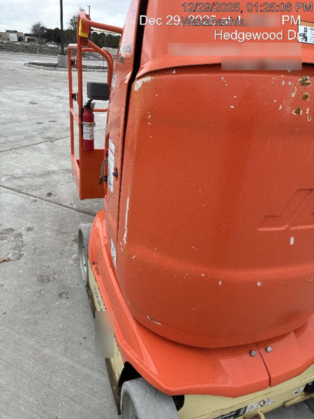 2022 JLG 26E