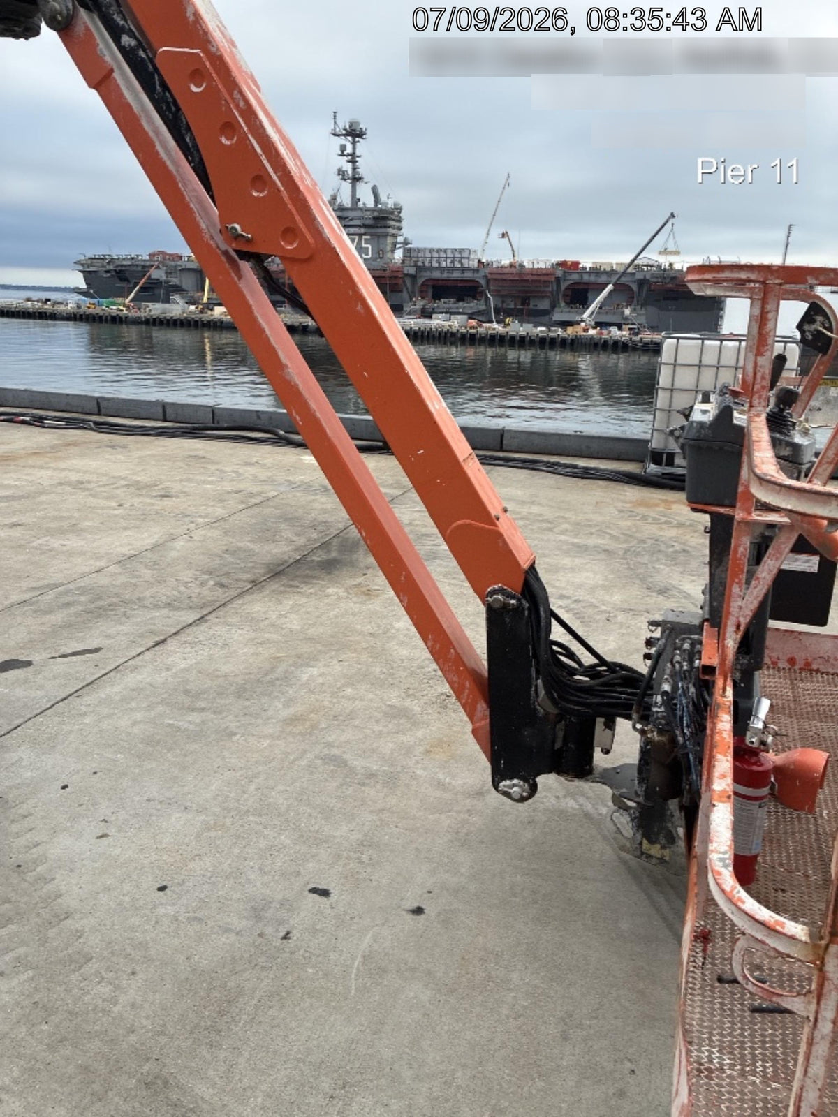 2019 JLG 1350SJP
