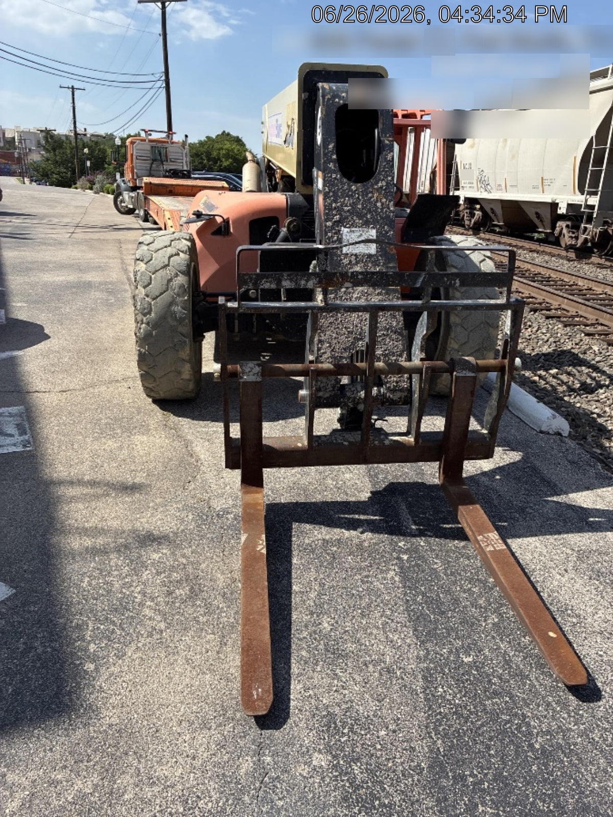 2008 JLG G9-43A