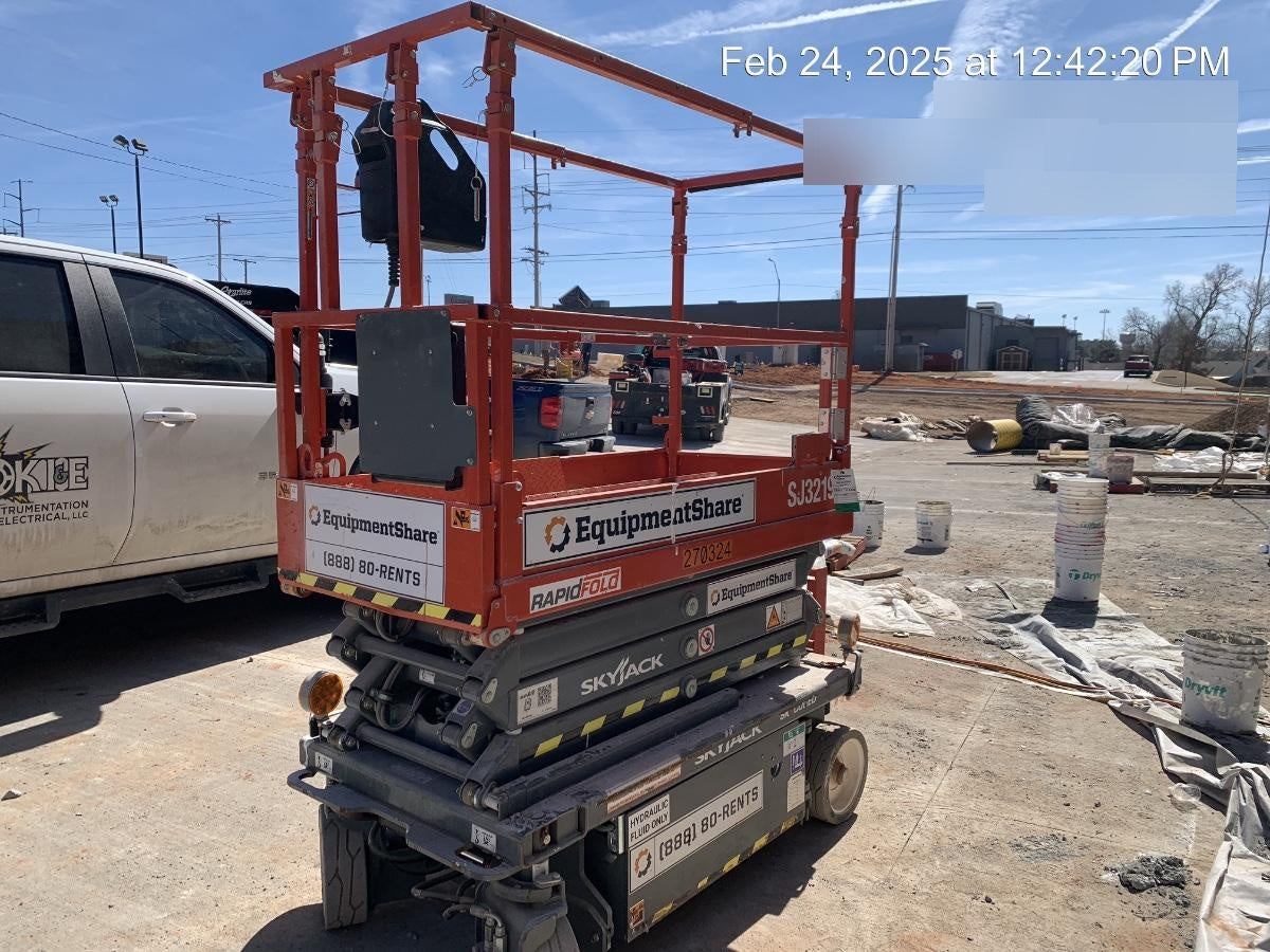 2023 SKYJACK SJ3219